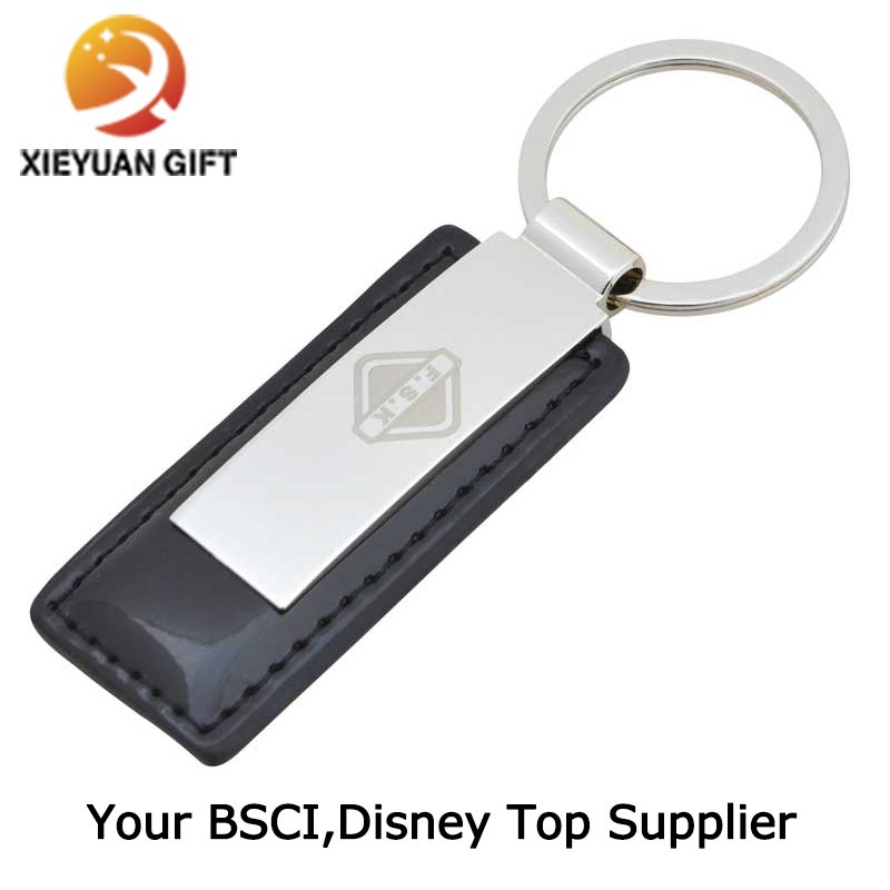 Wholesale Foot-Shaped Custom Bottle Opener Keychain