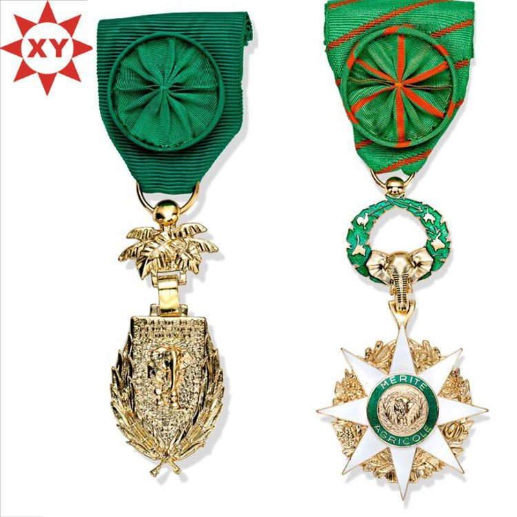 Africa Medals Plated Gold with Fashion Handmade Green Ribbons