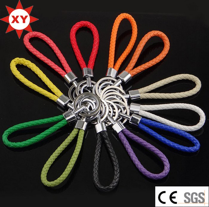 Factory Supply Colorful Hide Rope Leather Keychain for Gifts