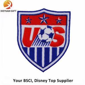Custom Soccer Sport Embroidery Badge Article with Logo