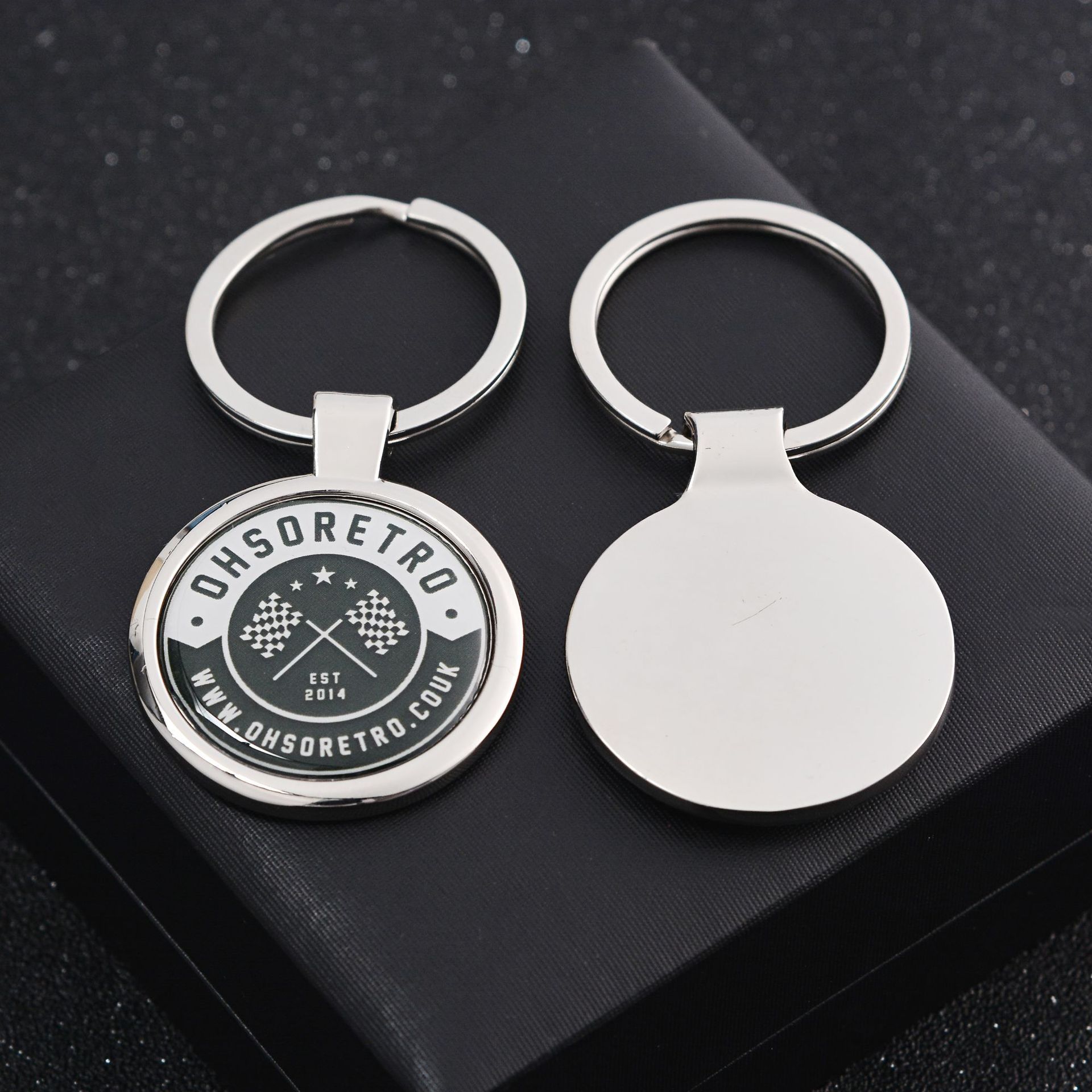 Factory High Quality Supply Black Custom Calendar The Compass Key Chain