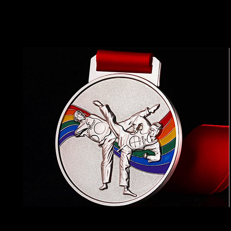 Zinc Alloy Cheap Award Medals China Crystal taekwondo medal